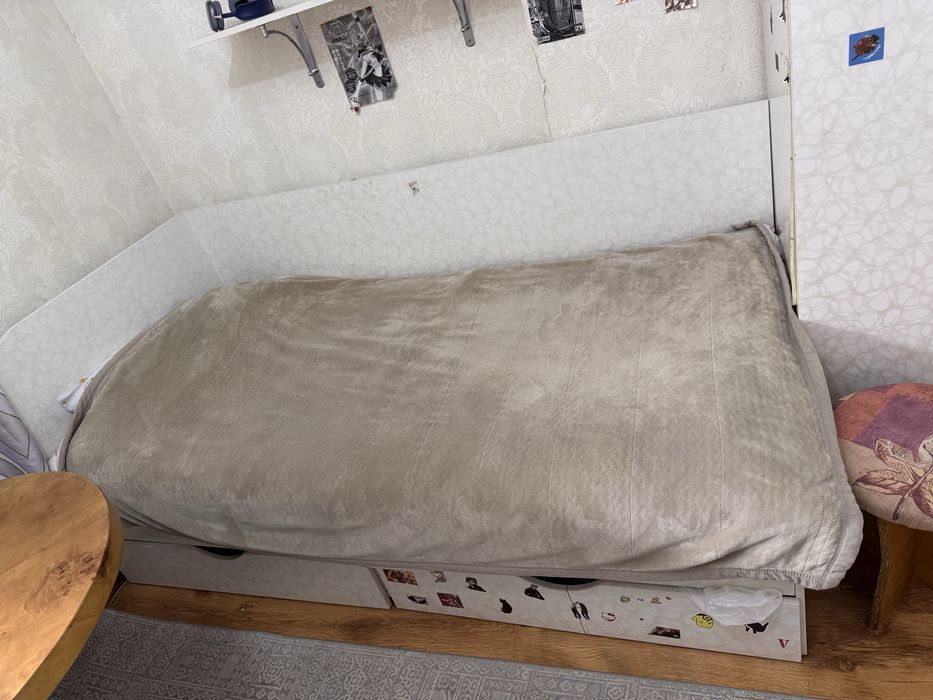 Продам кровать б/у