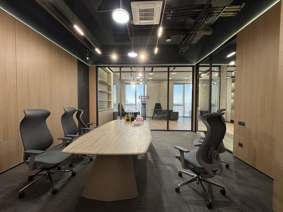 БЦ Trilliant, центр | офис 98 м² | класс А | вид на сквер