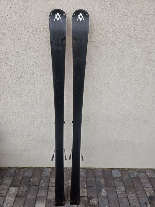 Volkl schi 163cm