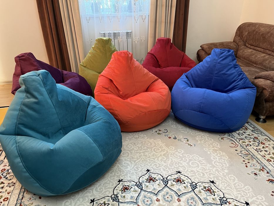 Кресла-мешки, пуфики