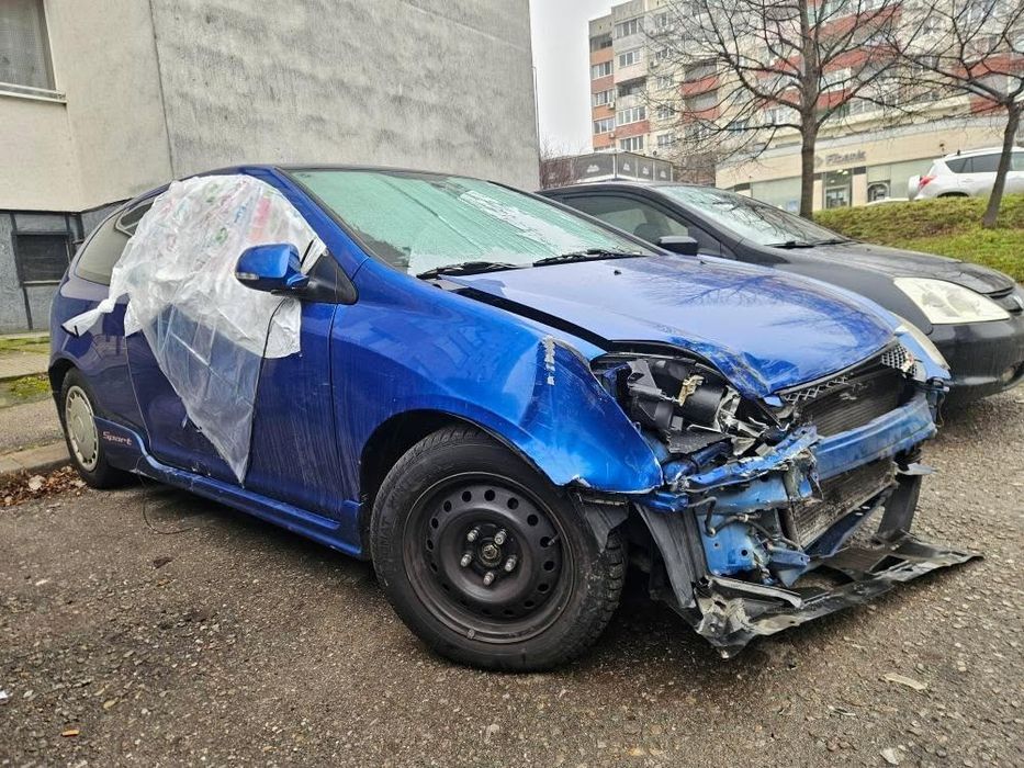 Honda Civic EP2 D16V1 2005 - след ПТП