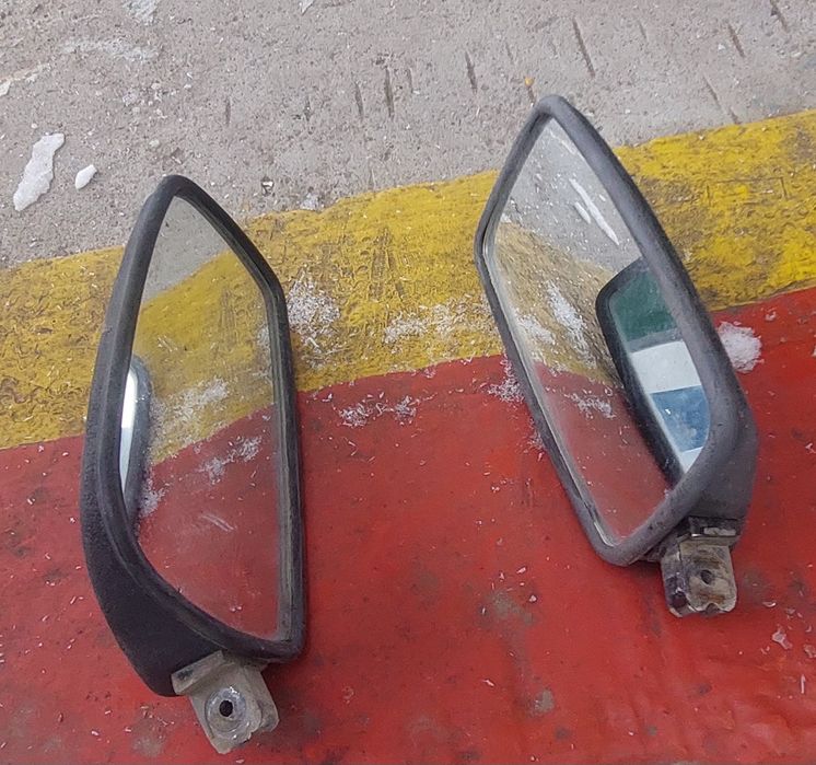Два зеркало на жигули без крепления.