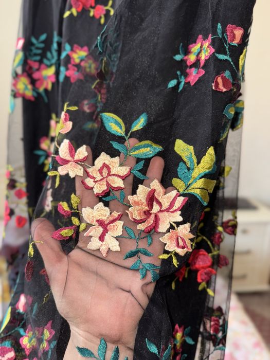 Платья вечерная в отличном состояние