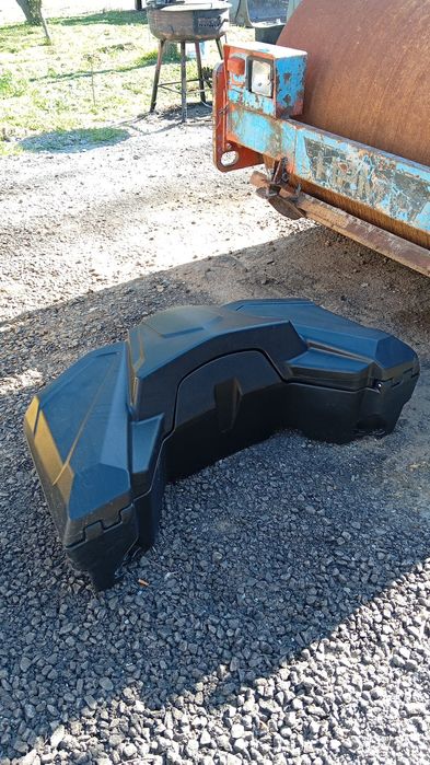 Vand lada  depozitare cf moto