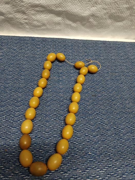 Стара Бакелитова Броеница