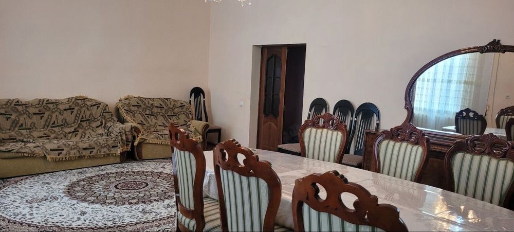 Жилой дом с участком