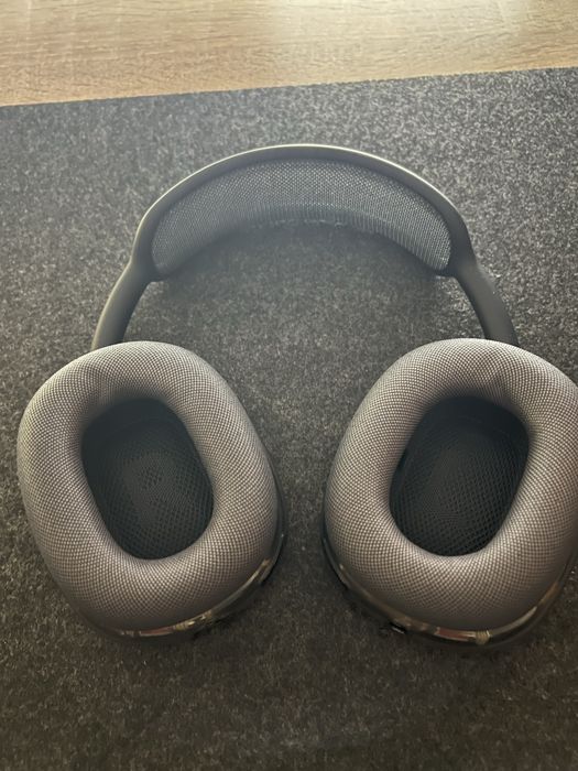 Apple AirPods Max Midnight