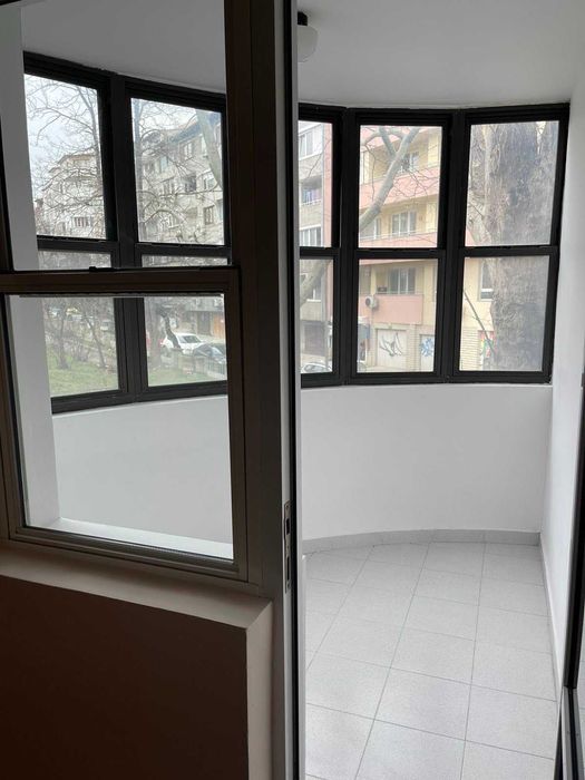 Продава се Многостаен апартамент в Варна, Спортна зала - 136 кв.м за 2280 €/кв.м - Снимка #12