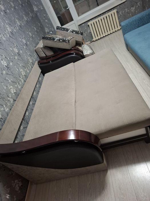 Продам раскладной диван