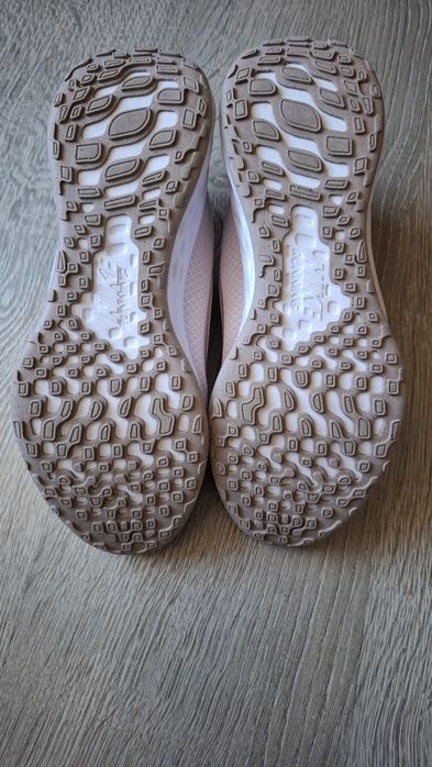 Nike Revolution 6 Next Nature