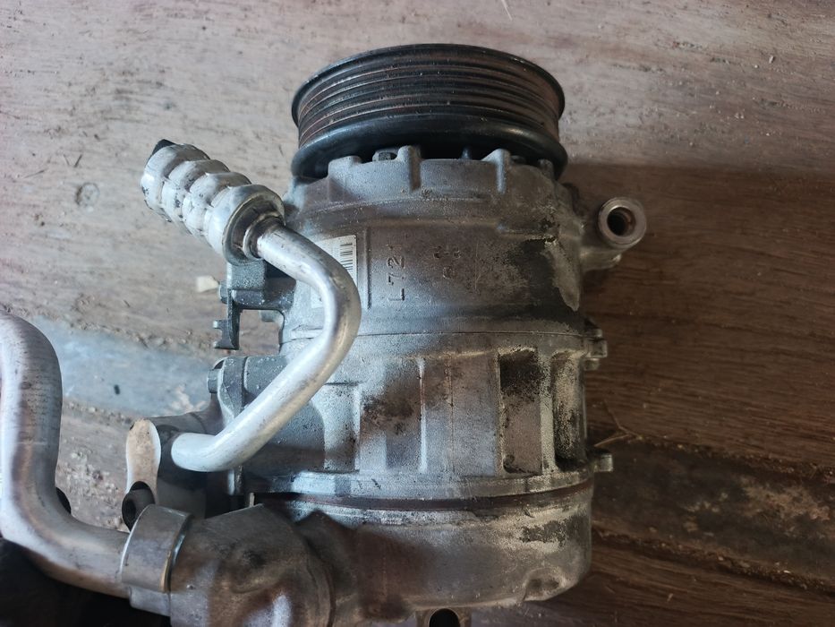 Компрессор кондиционера бмв