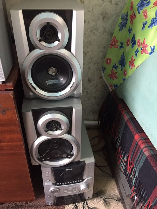 Продам музыкальный центр