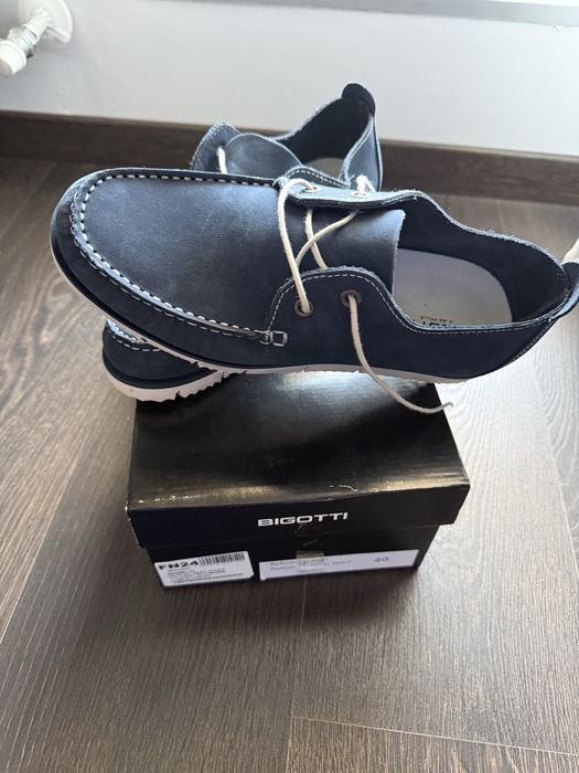 Pantofi bigotti de vara