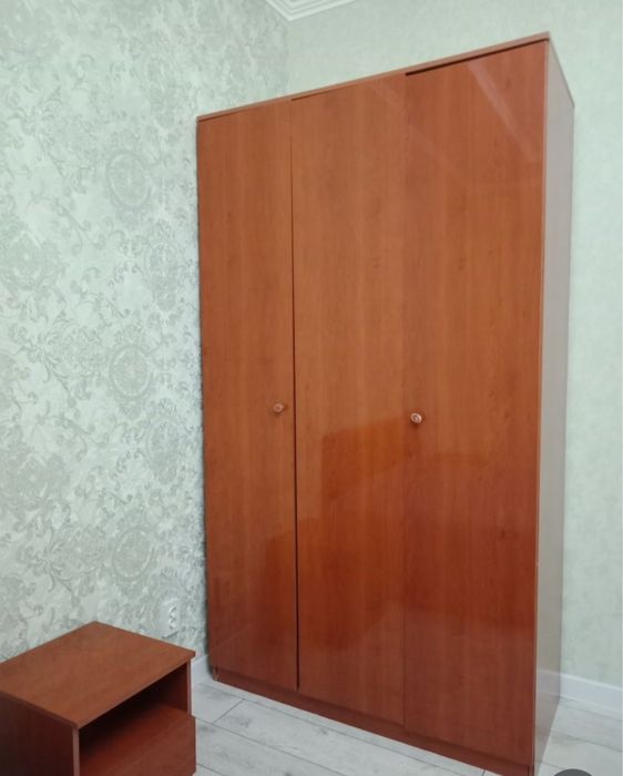 Продам шкаф в разобраном виде 45000 т