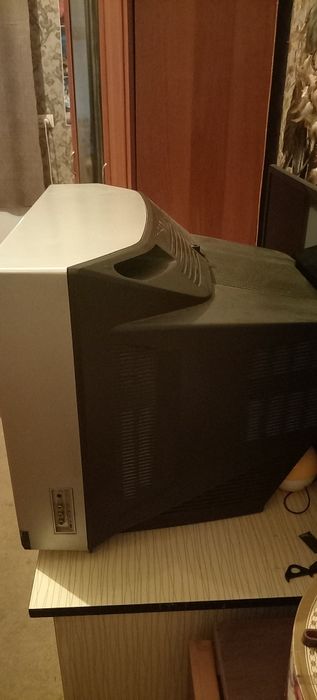 Телевизор LG. Рабочий