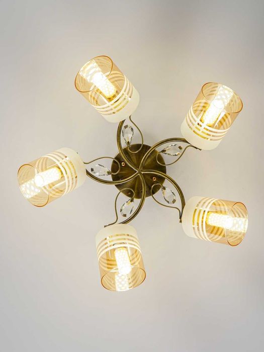 Lyustra oshxona,shisha va metall,yotoqxona,ofis, koridor uchun qandil,