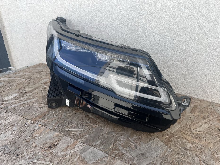 Far dreapta Range Rover Velar Full LED Original Europa