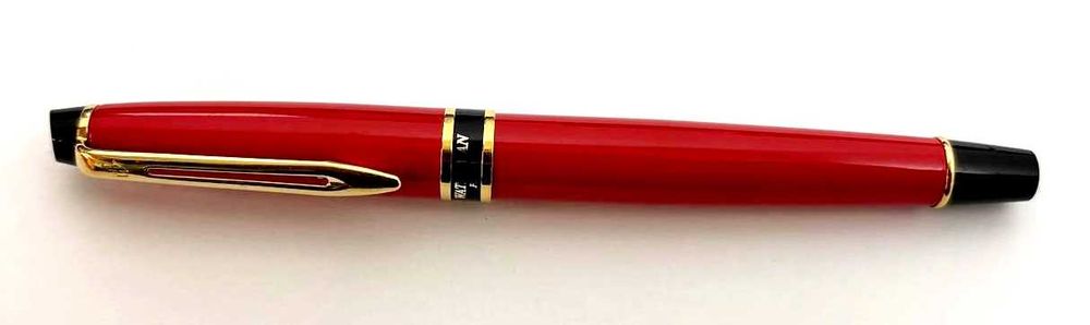 Stilou Waterman Expert Ferrari rosu și placare cu aur