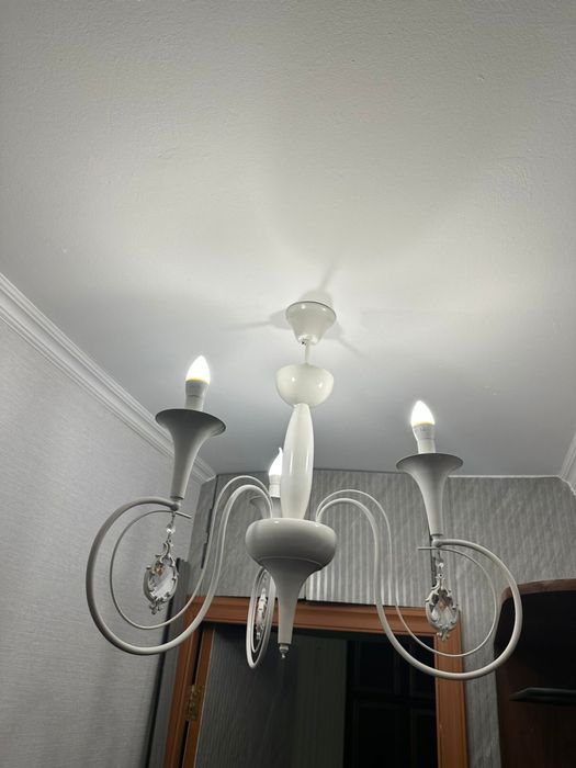 Люстра 3- х рожковая