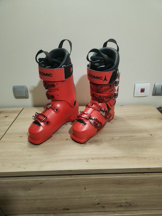 Ски обувки 26.5  Atomic  120