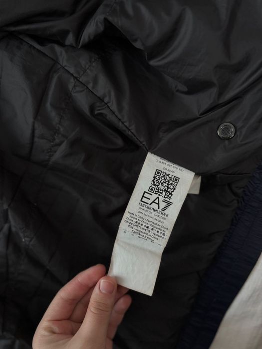 EA7 куртка ветровка