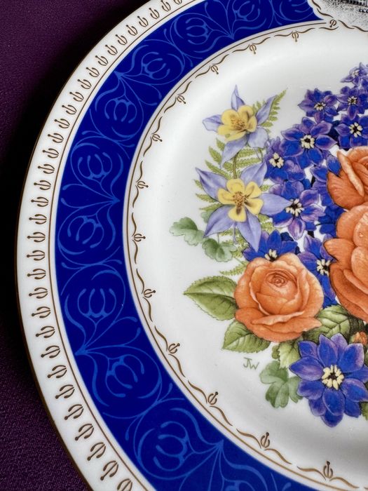 Порцеланова  чиния , колекционерска– Chelsea Flower Show 1988