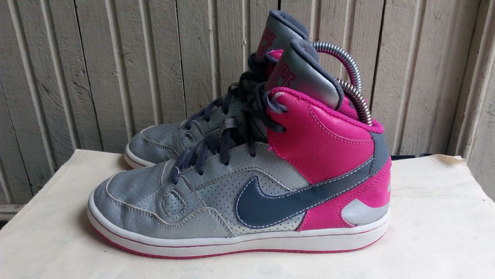 ''Nike Son Of Force Mid''оригинални маратонки 35 номер