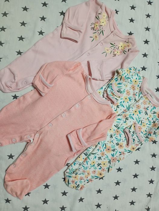 Одежда для новорожденной девочки (0-3 меся)ц