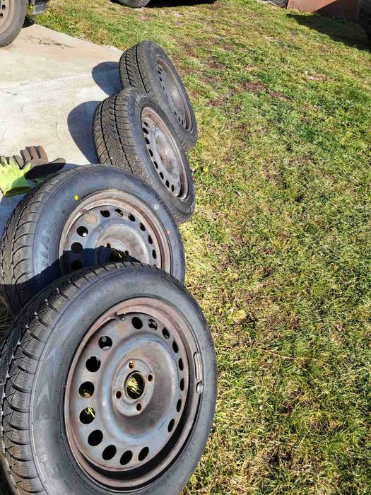 Оригинални джанти GM Et 43
С чисто нови гуми Dot 24