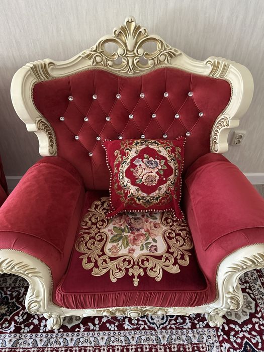 Диван для гостинной