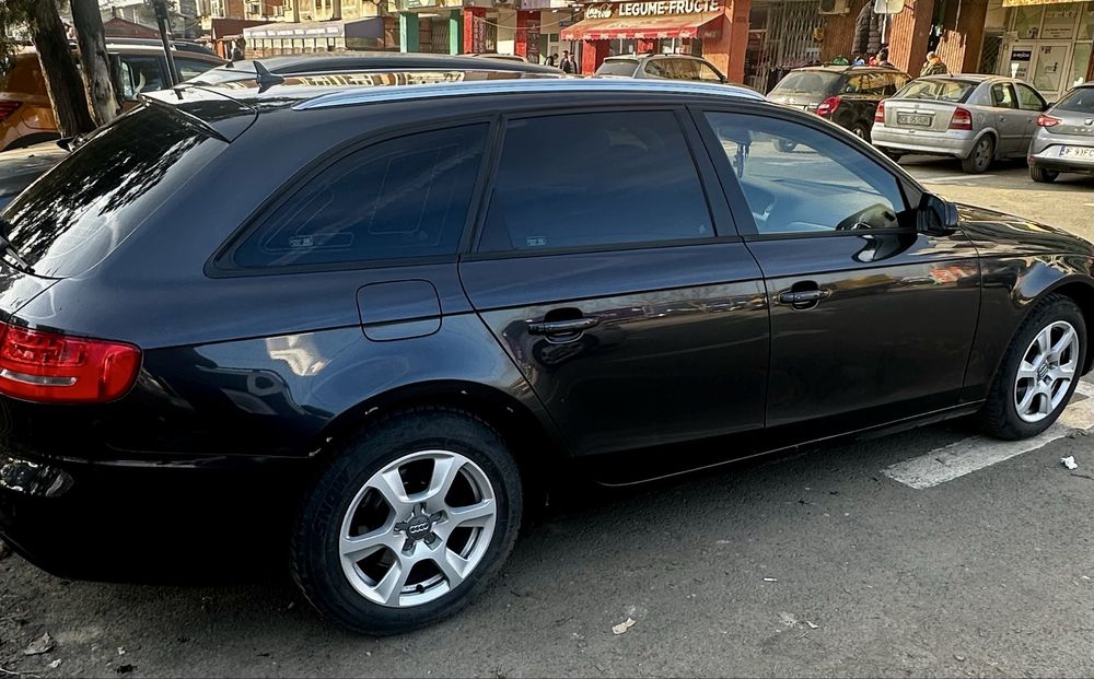 Audi A4 Avant – Automată – Foarte întreținută – Motor impecabil 2011