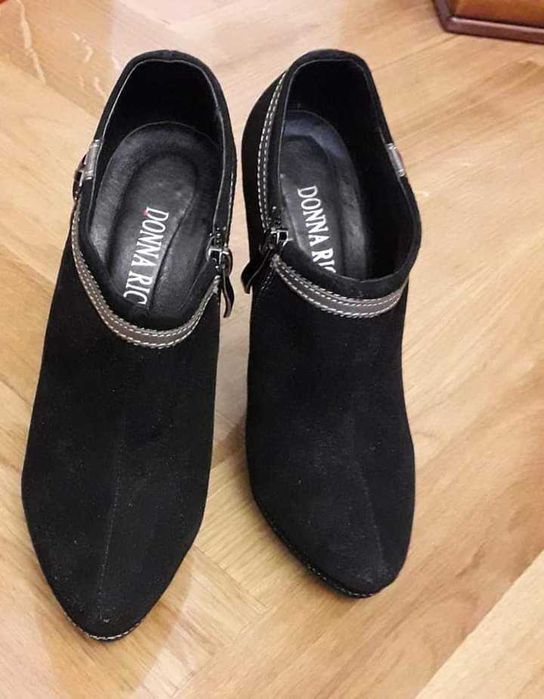 Botine piele intoarsa, mărimea 36, noi