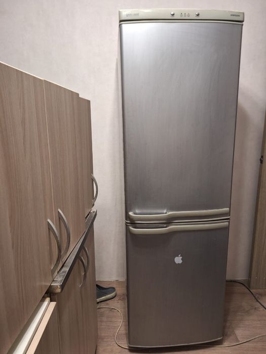 Холодильник Самсунг