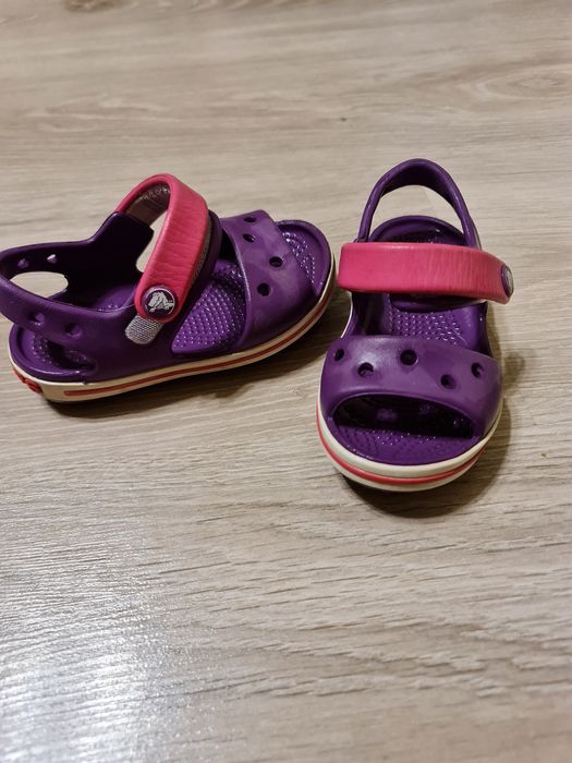 Crocs Сандалии для девочки