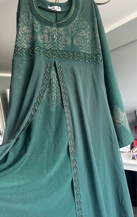 Платье вечернее                         .