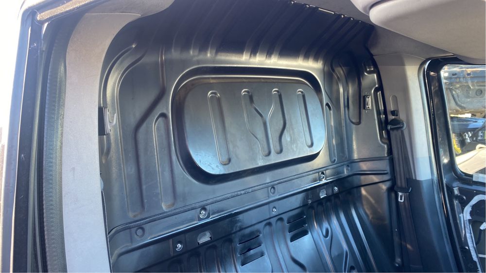 Panou desparțitor marfă Fiat Doblo 2014