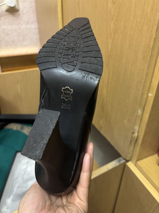 Продам осейние полусапоги