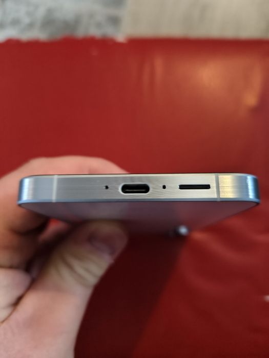 Продам смартфон Samsung Galaxy A55 256GB