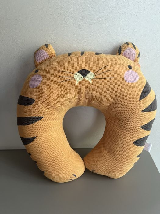 Гуш бандит за път - възглавница за път