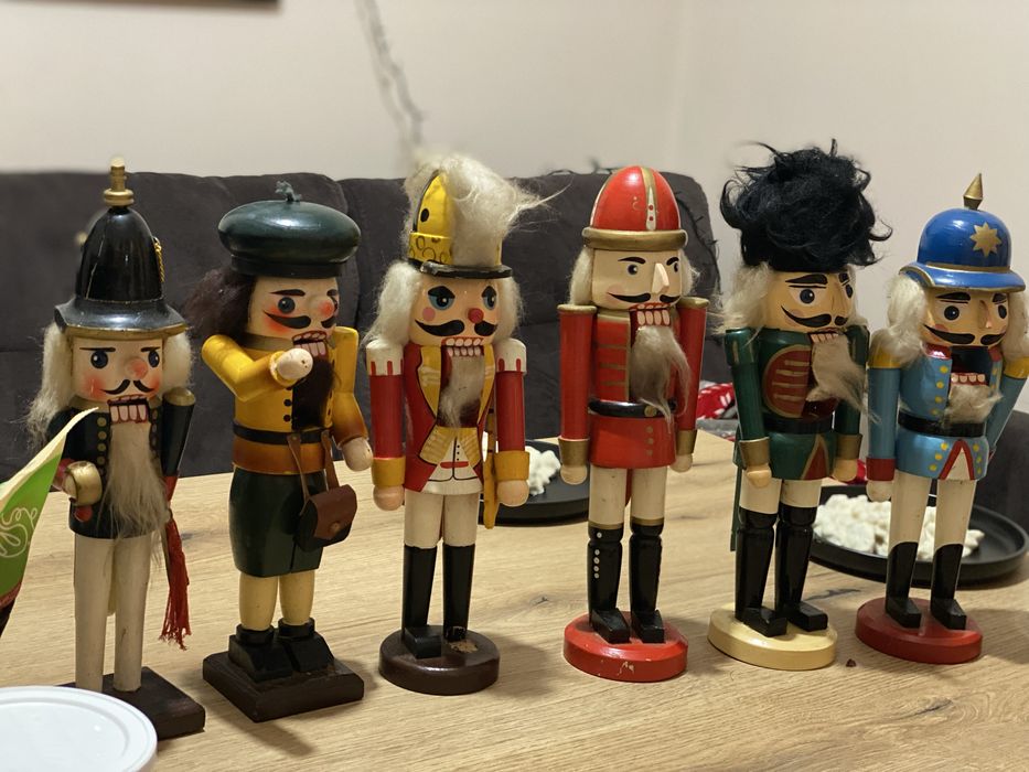 Фигурки “ Лешникотрошачката “