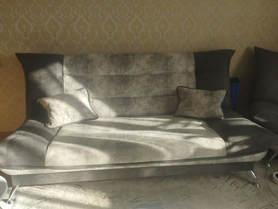 Диван с креслами