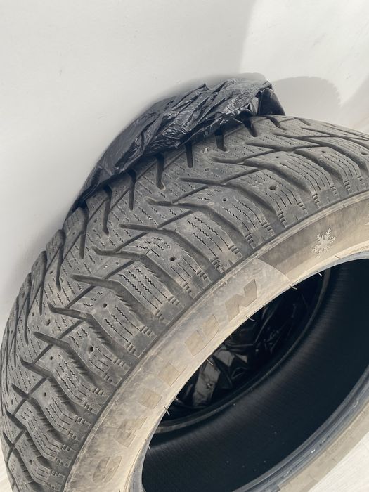 Продам шины комплект 215/60/R17