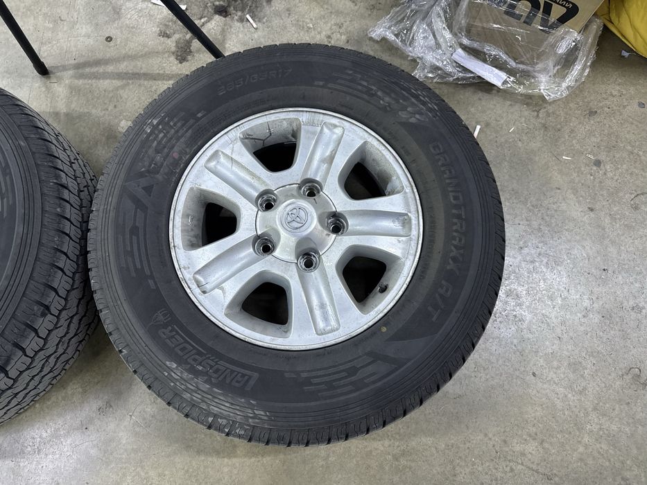 Диски с шиной на LANDCRUISER 100