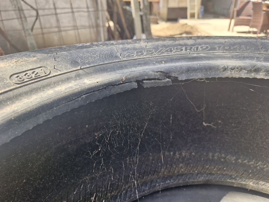 3 броя зимни  Гуми Hankook 255/45/19