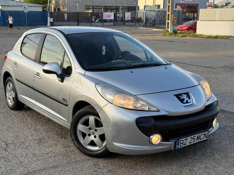 Peugeot 207 Facelift 2010 GPL