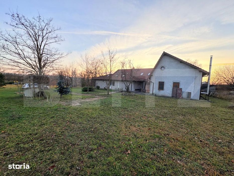 Casa de vanzare, 534 mp, teren 16.351 mp, zona Sud-Est