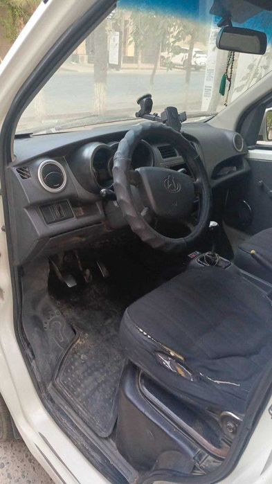 Грузовая машина Чанган (переделанная в лабо)