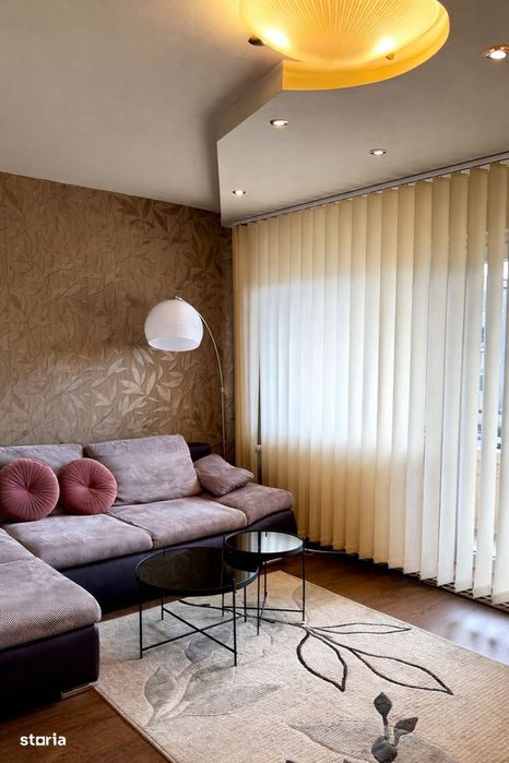 Apartament 3 camere | 71 mp + balcon | locatie excelenta