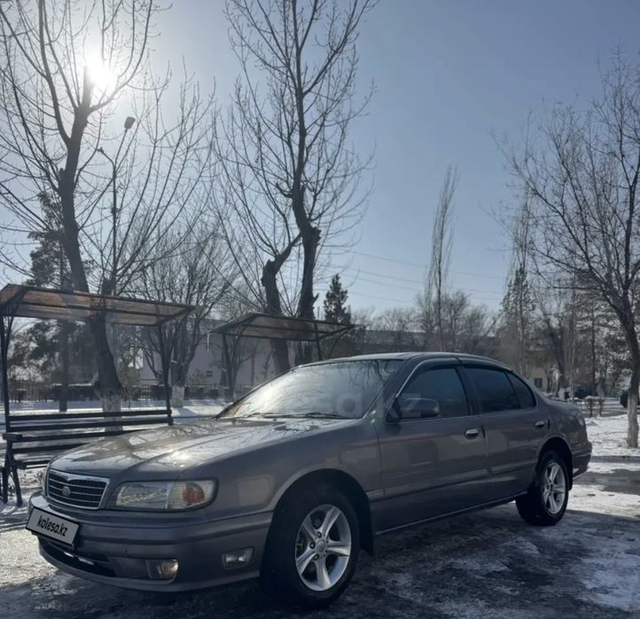 Продаю Nissan Cefiro A32