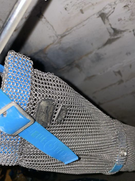 Sort si manusa din zale pentru macelarie